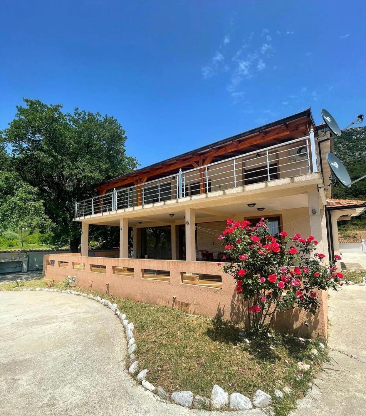 Stars Residence Petrovac Luaran gambar