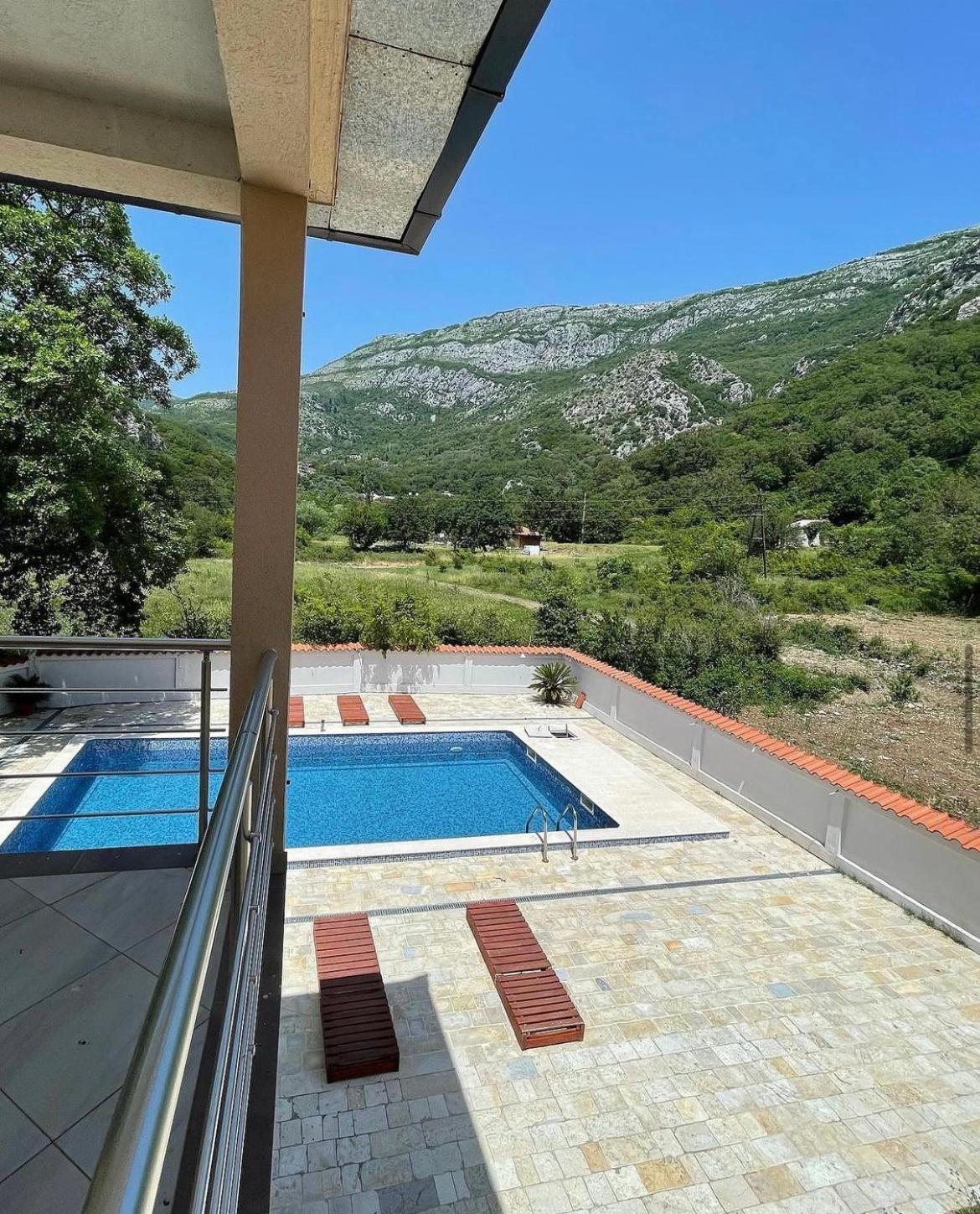 Stars Residence Petrovac Luaran gambar