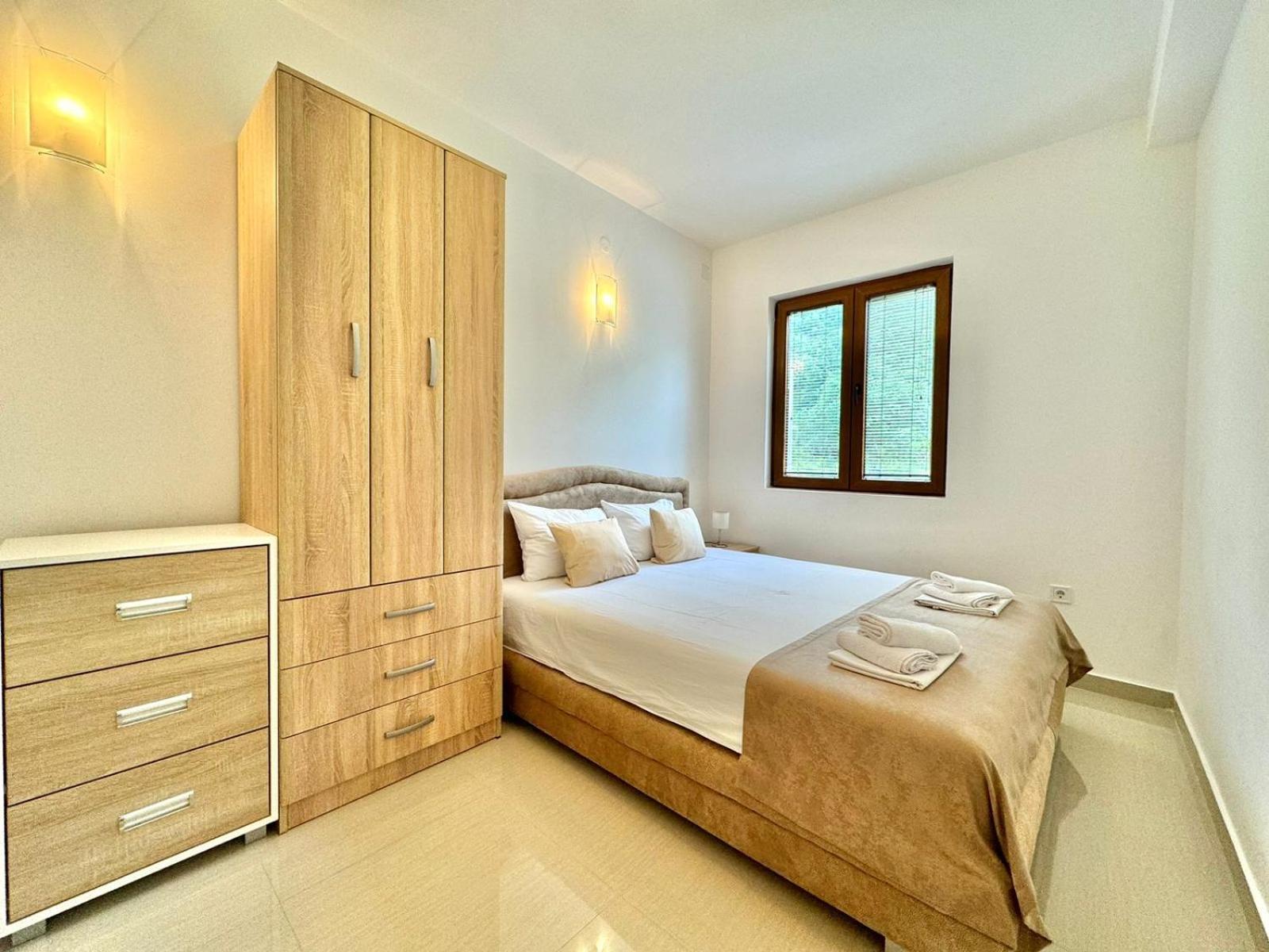 Stars Residence Petrovac Luaran gambar