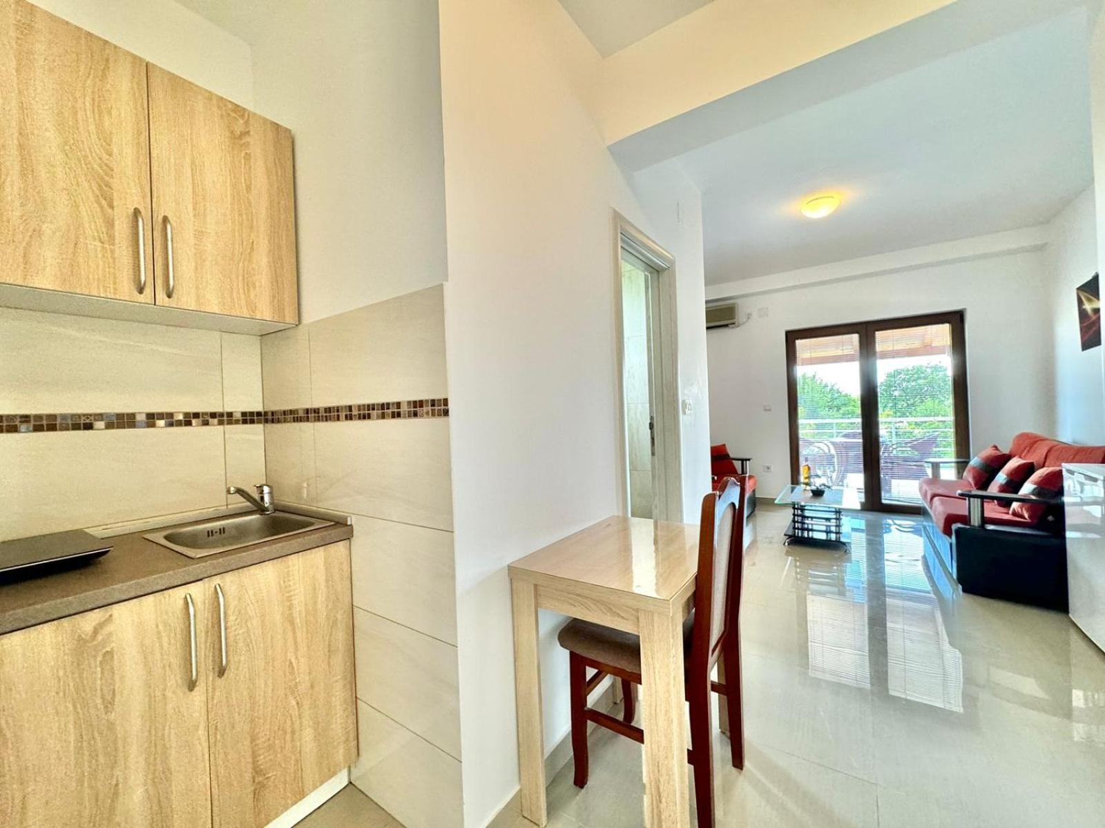 Stars Residence Petrovac Luaran gambar
