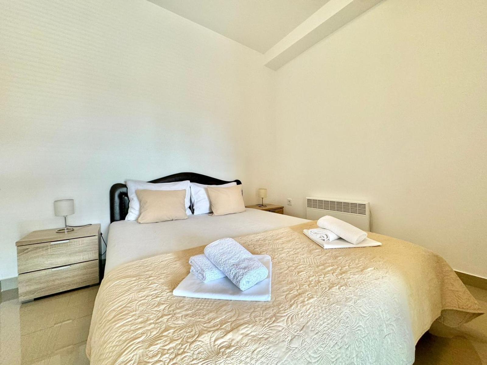 Stars Residence Petrovac Luaran gambar