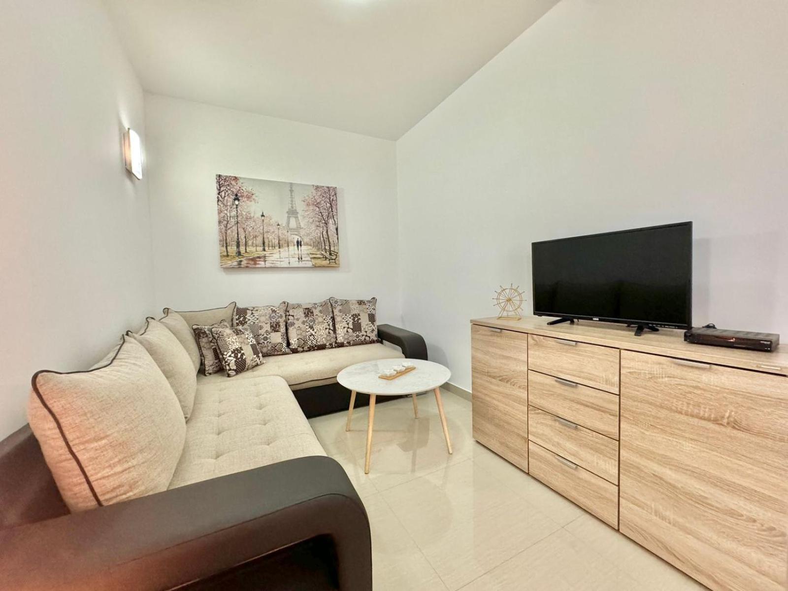 Stars Residence Petrovac Luaran gambar