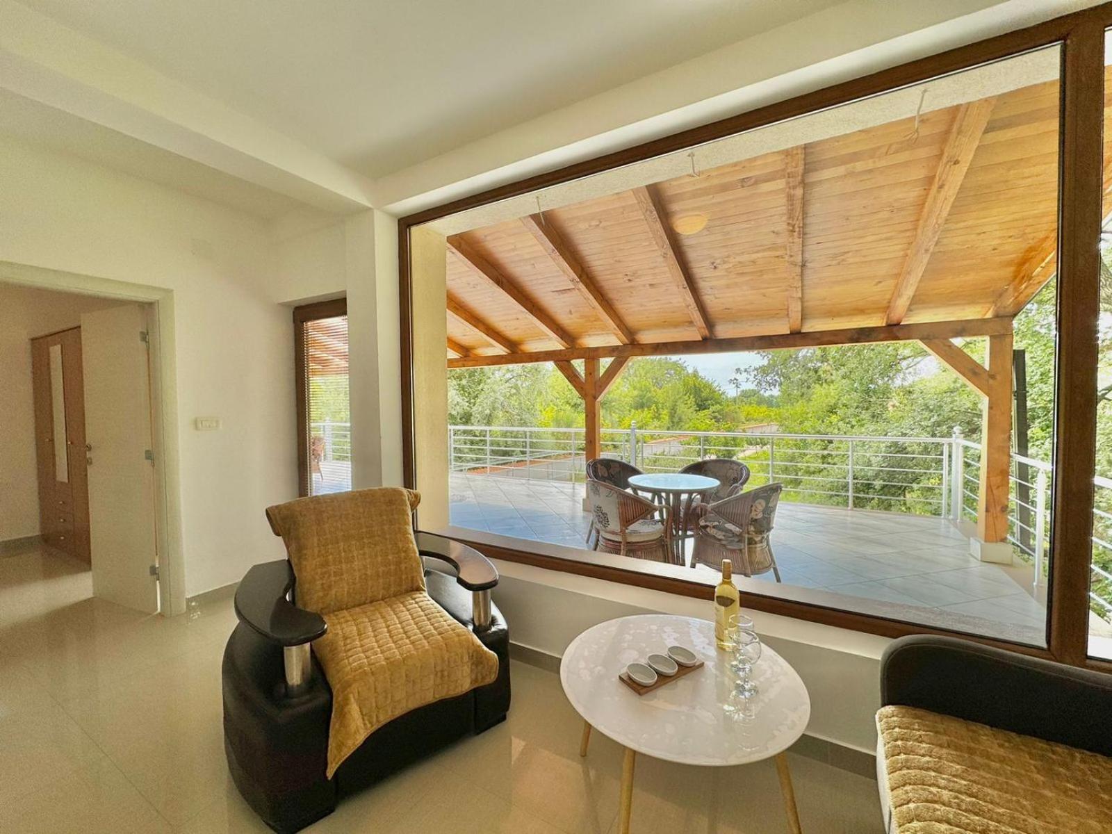 Stars Residence Petrovac Luaran gambar